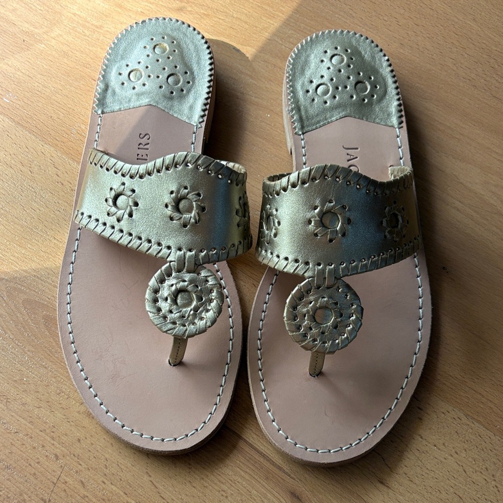 Jack Rogers Metallic Gold Thong Sandals 8.5 Wide